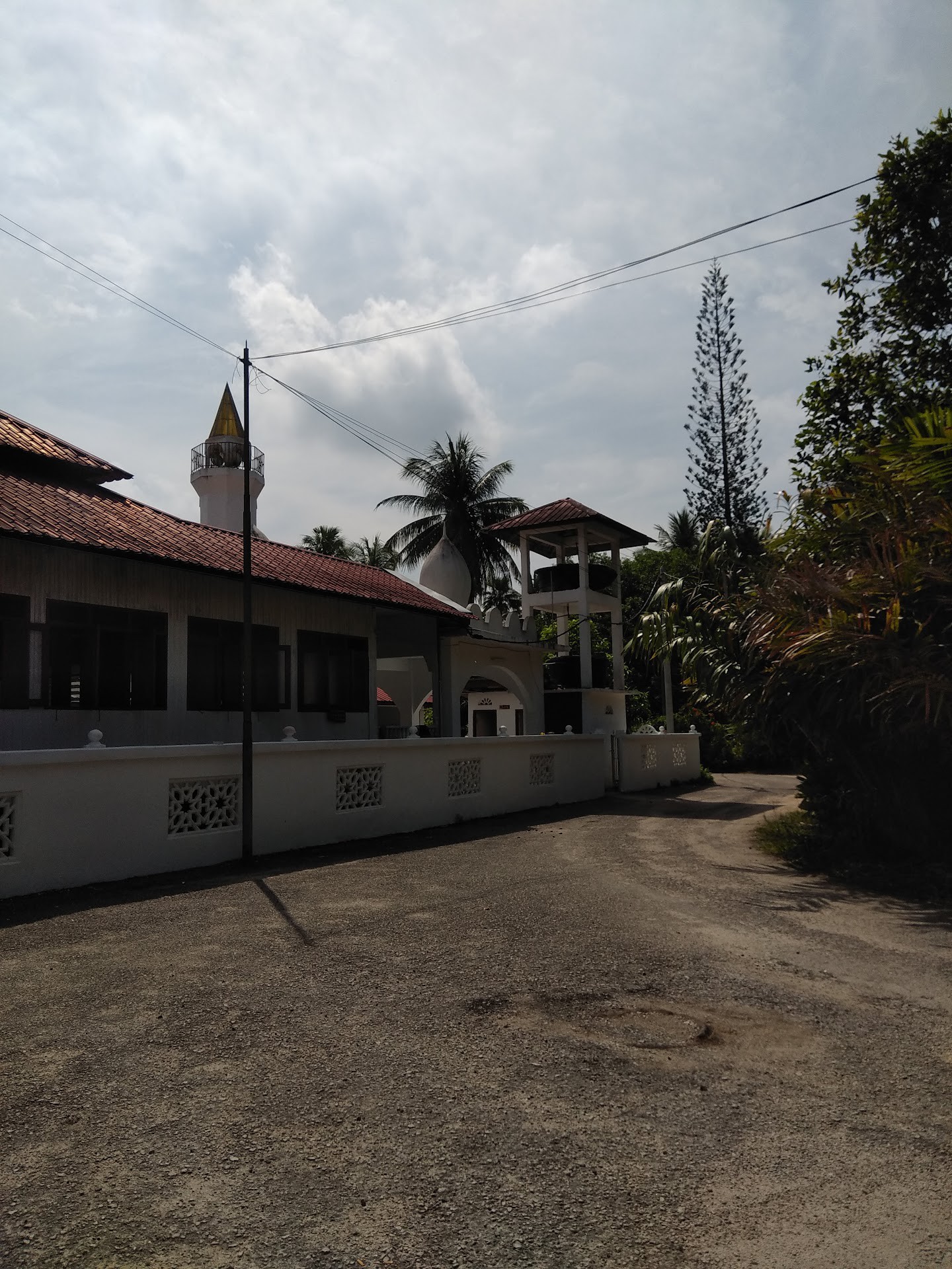 Gambar Masjid Mukim Chenderong Batu