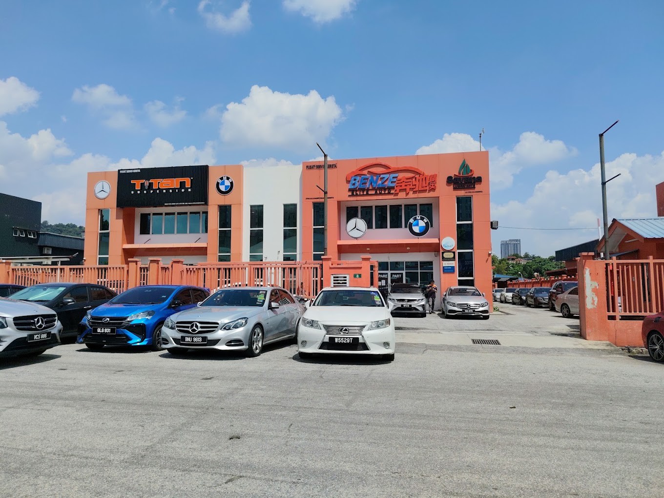 Gambar Benze Elite Auto Sdn Bhd