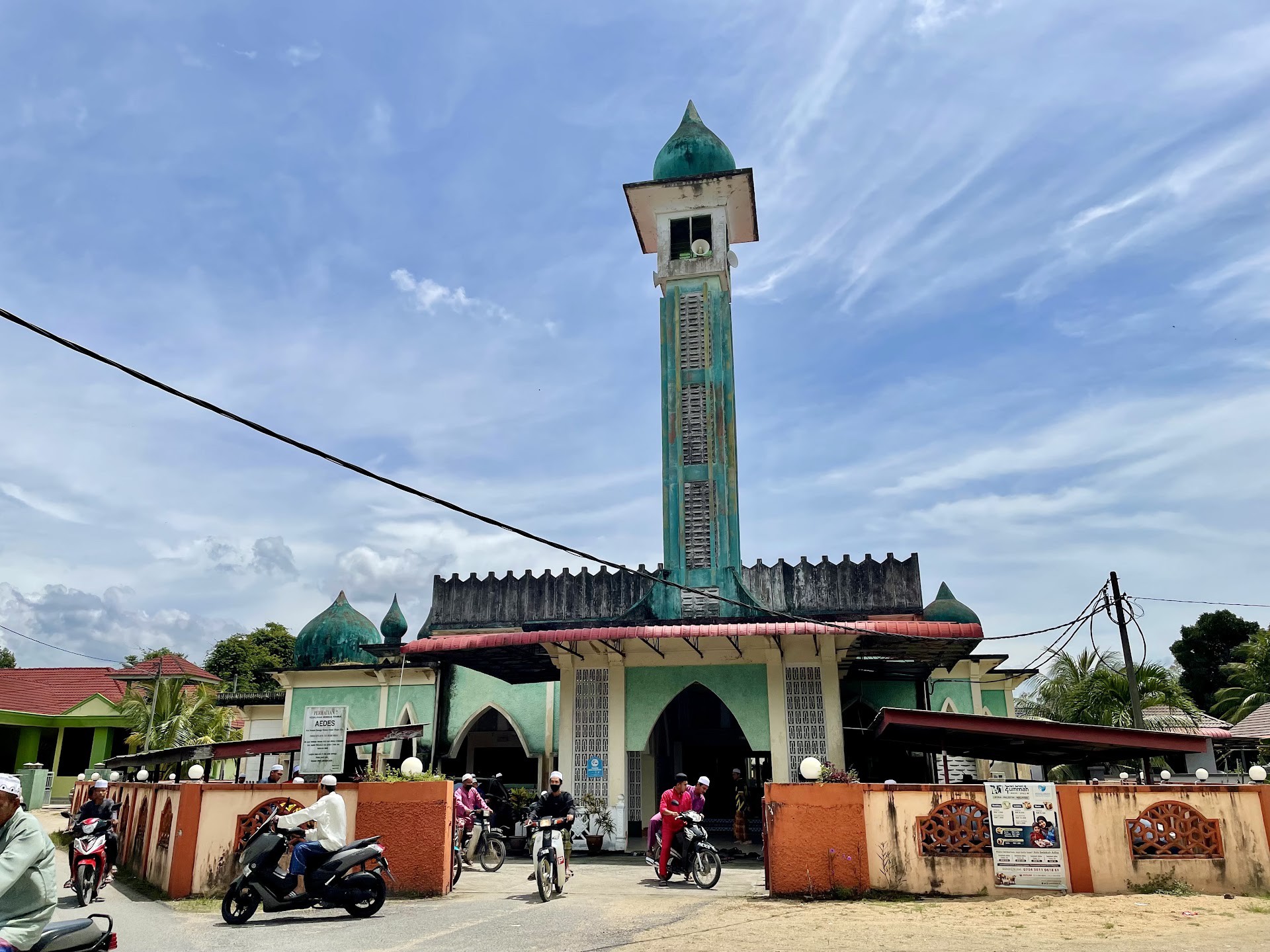 Gambar Masjid Mukim Chap