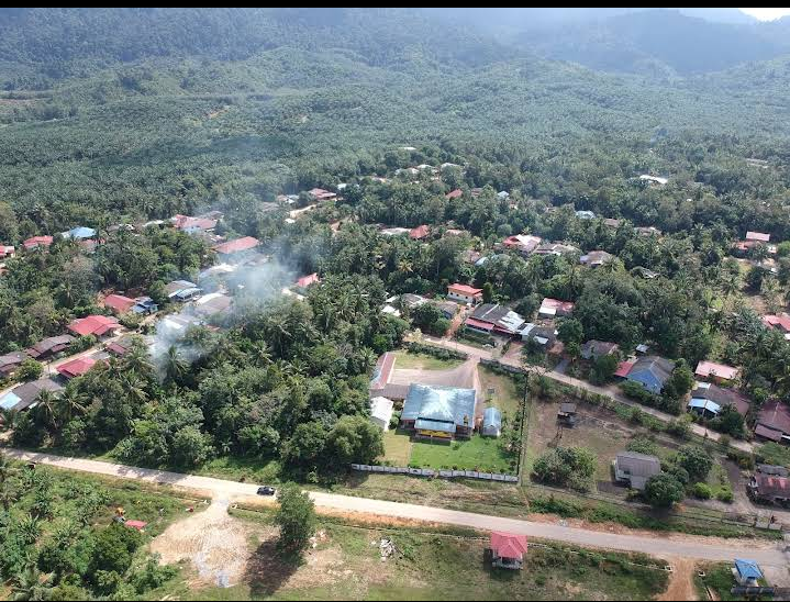 Gambar Masjid Mukim Chalil