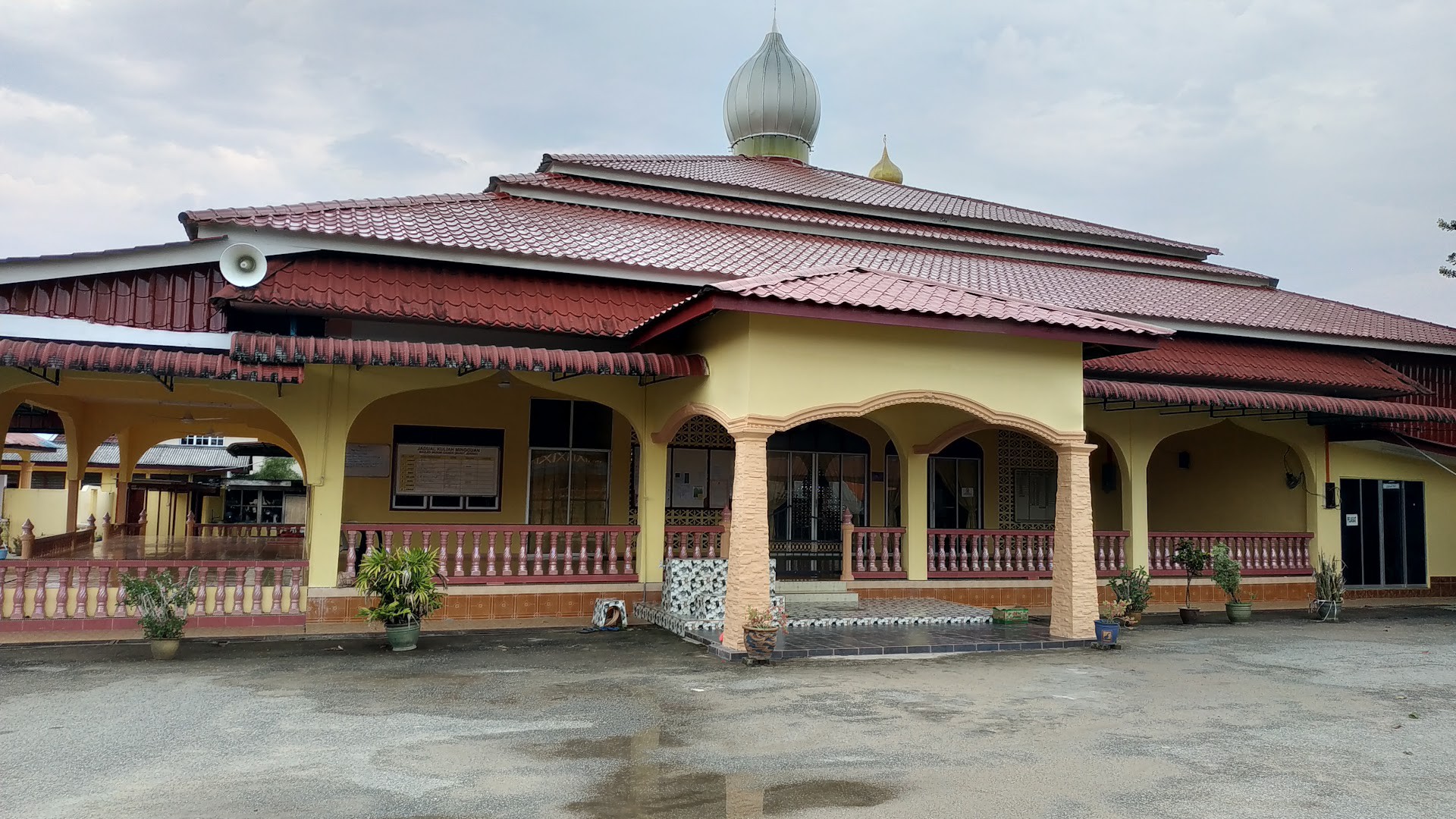 Gambar Masjid Mukim Ganir @ Bukit Jering