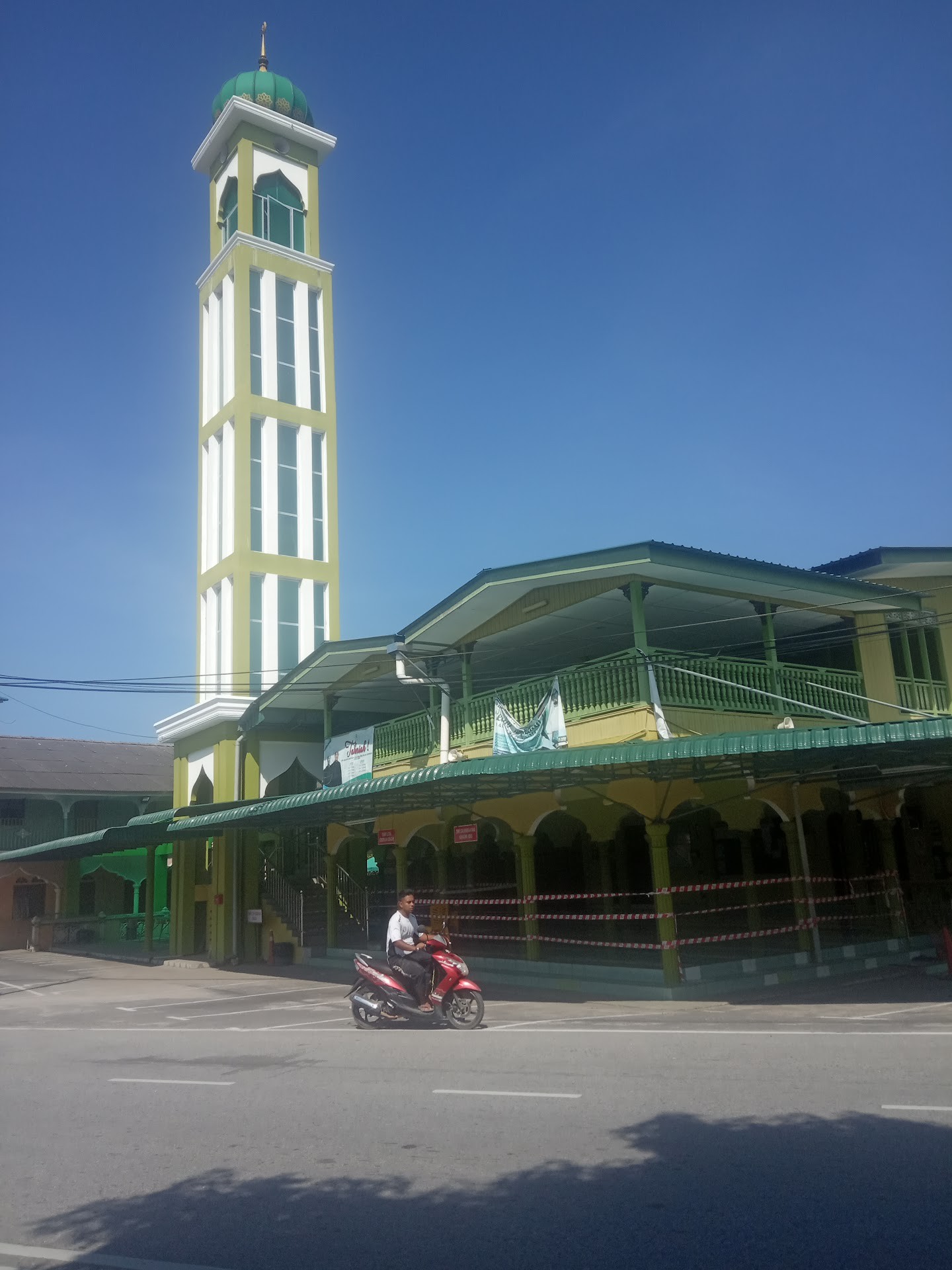 Gambar Masjid Belukar Titian Baru