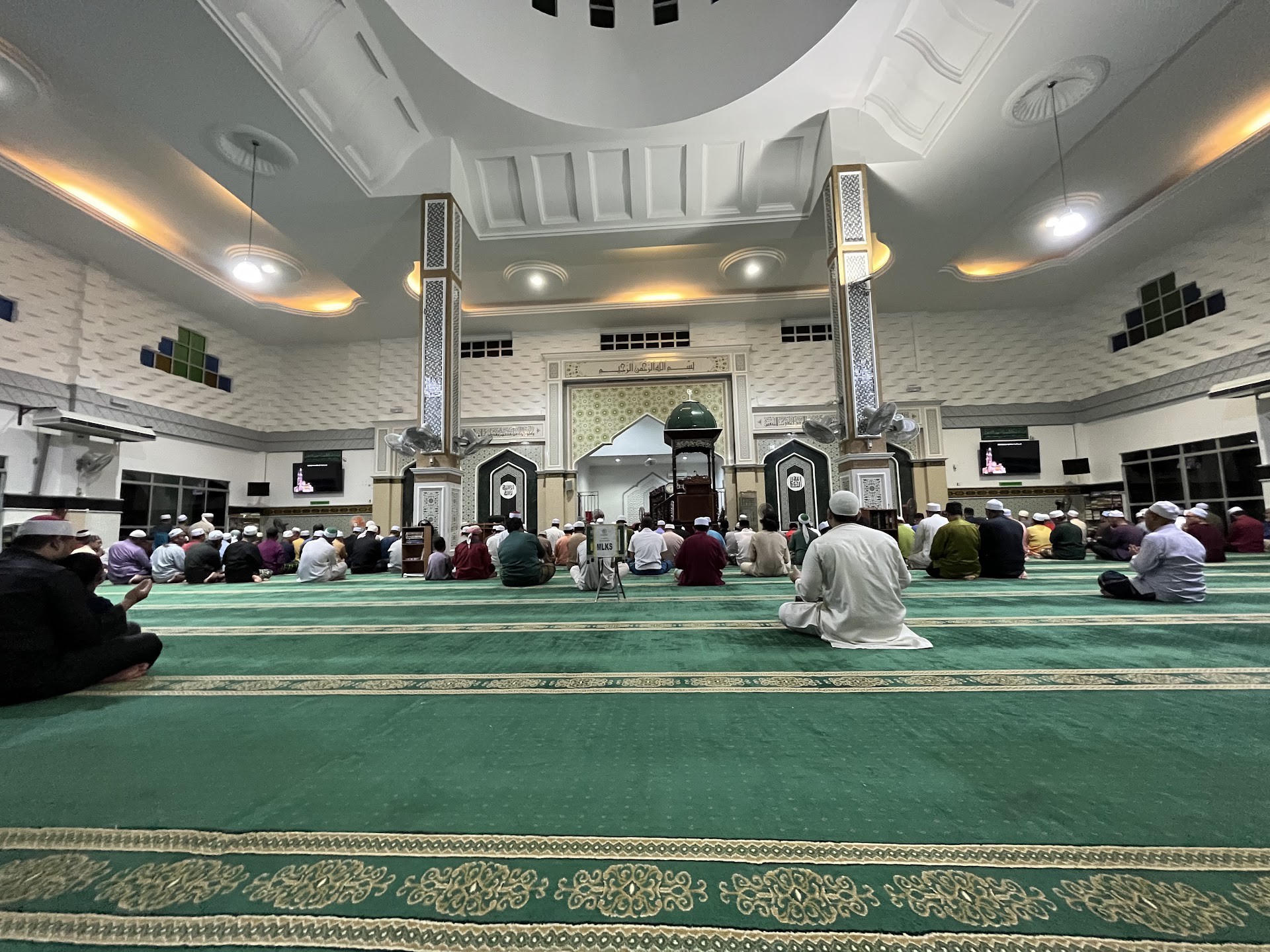 Gambar Masjid Sura