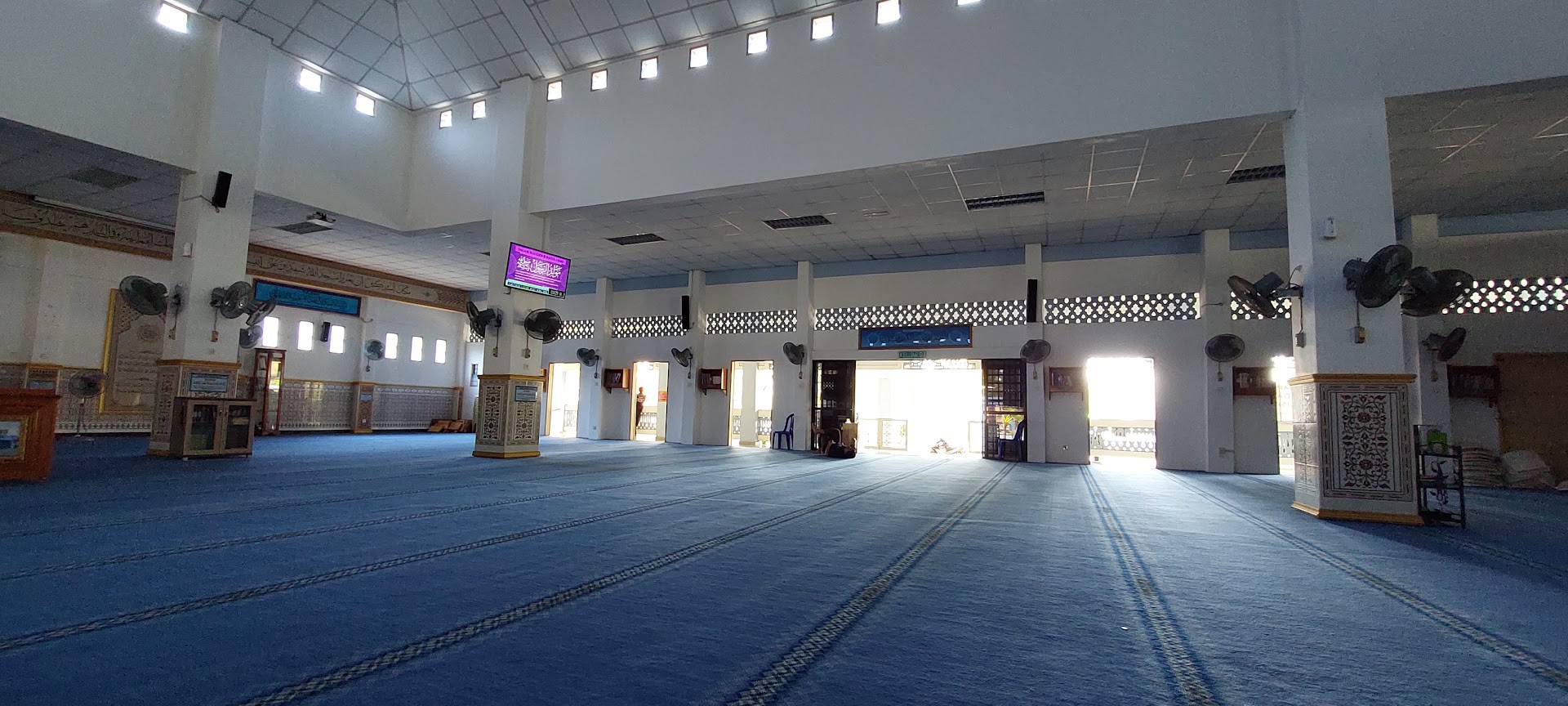 Gambar Masjid An-Naim, Sura Jetty