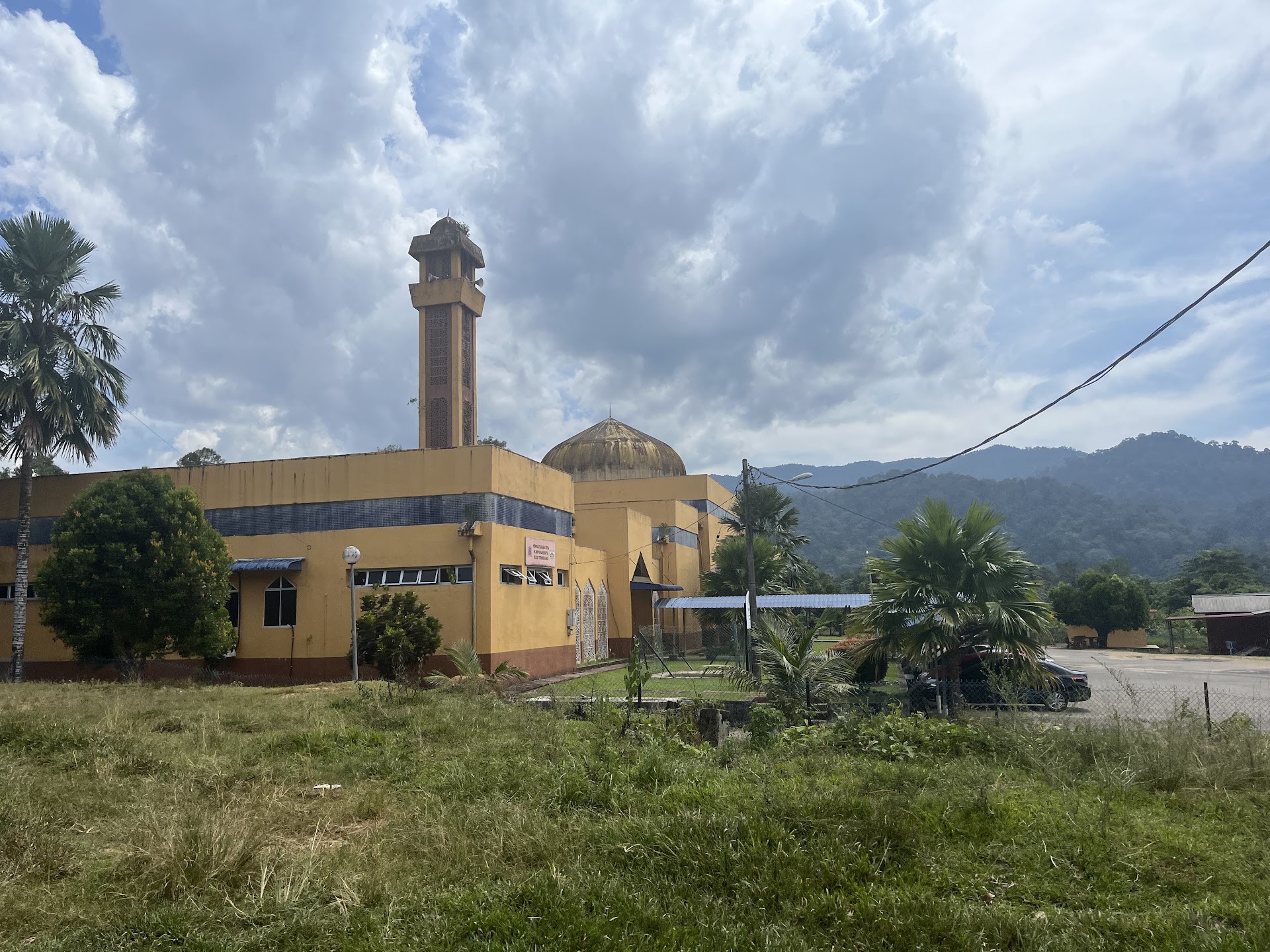 Gambar Masjid Kampung Sekayu