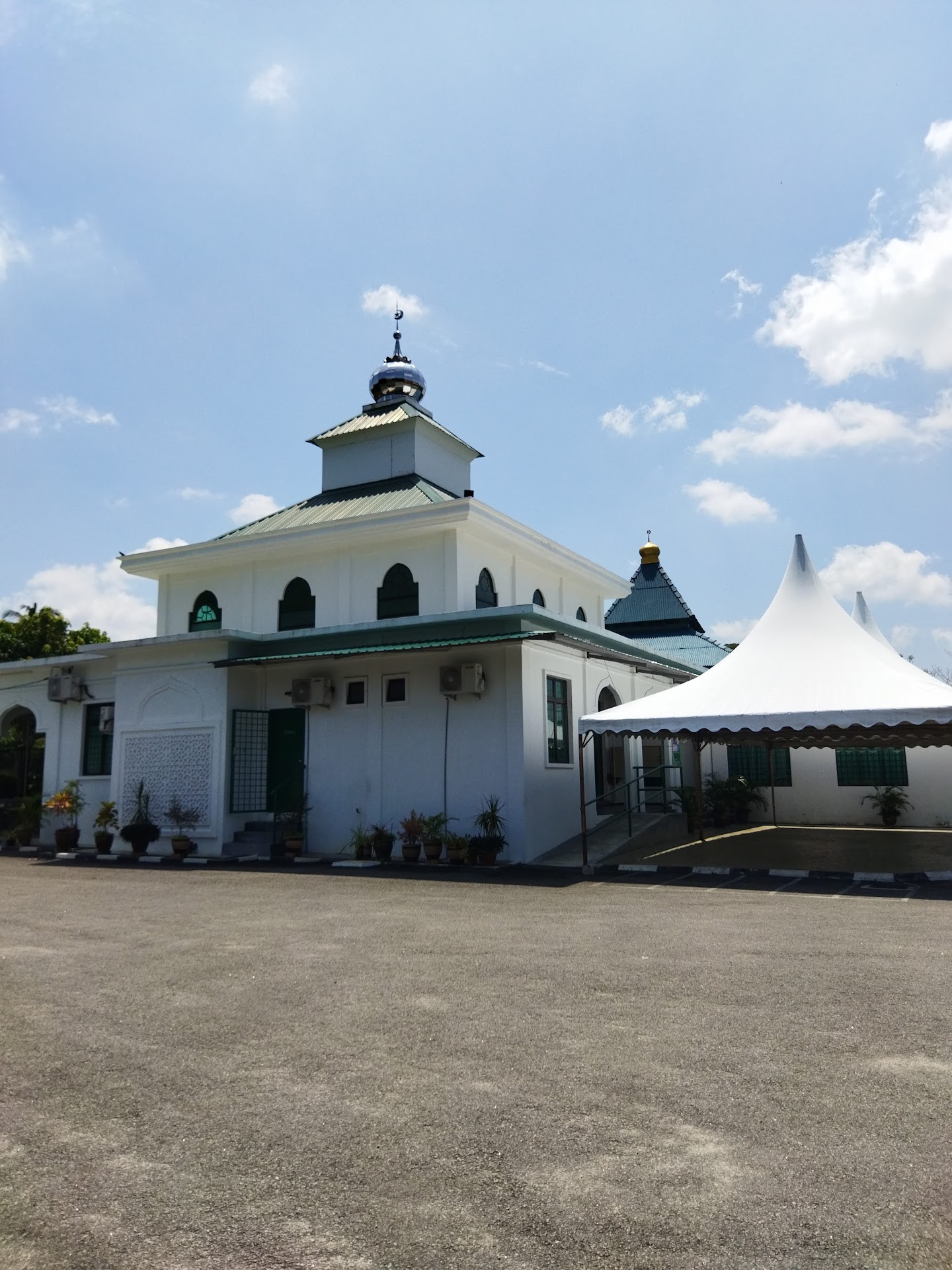 Gambar Masjid Al-Ehsan Londang