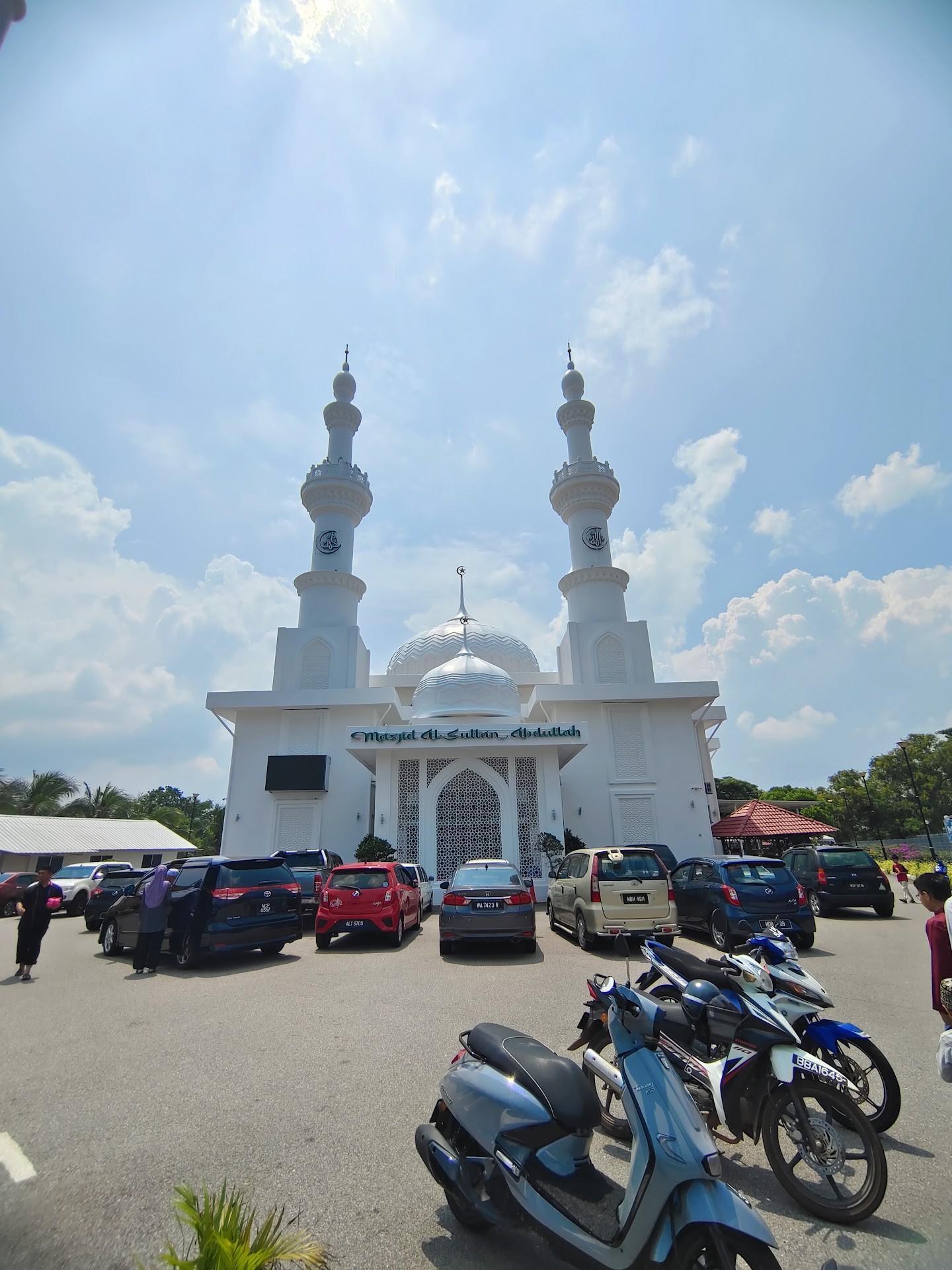 Gambar Masjid Al-Sultan Abdullah Masjid Tanah