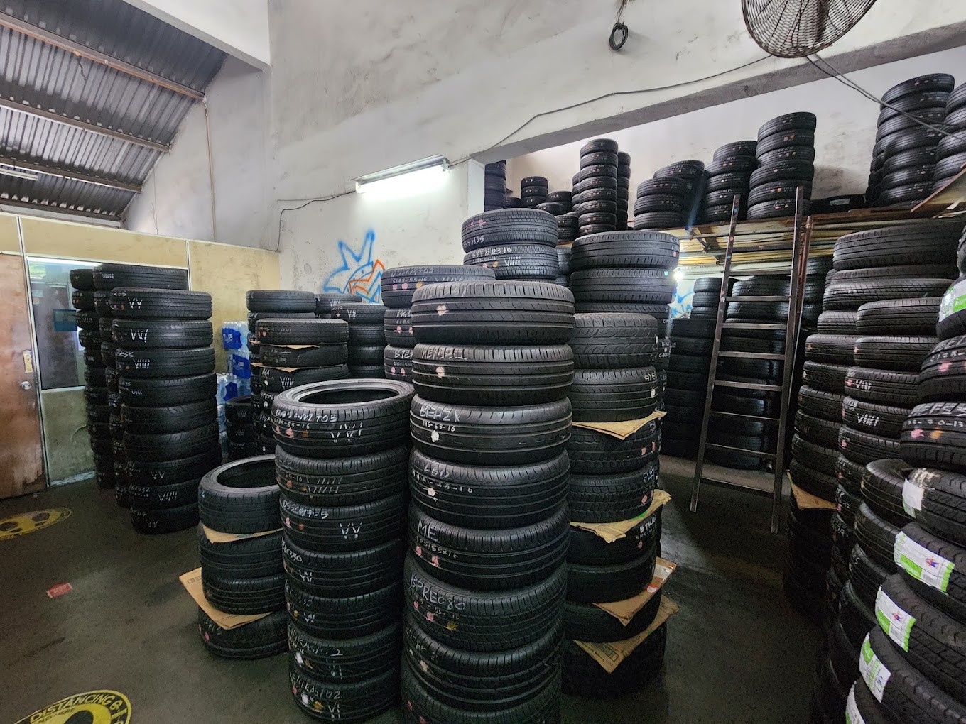 Gambar utama Puchong Tayar @ TTH Tyre