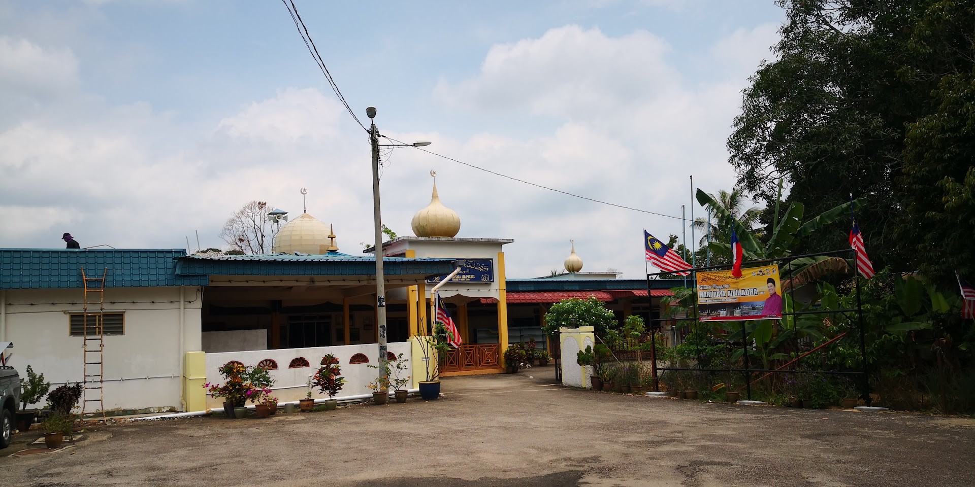 Gambar Masjid Saga Air Paabas
