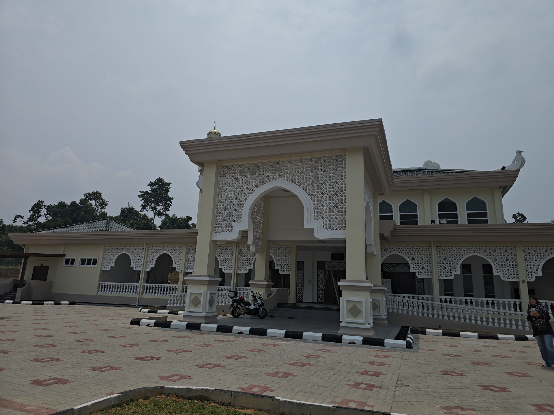 Gambar Masjid Al-Iffah Selandar