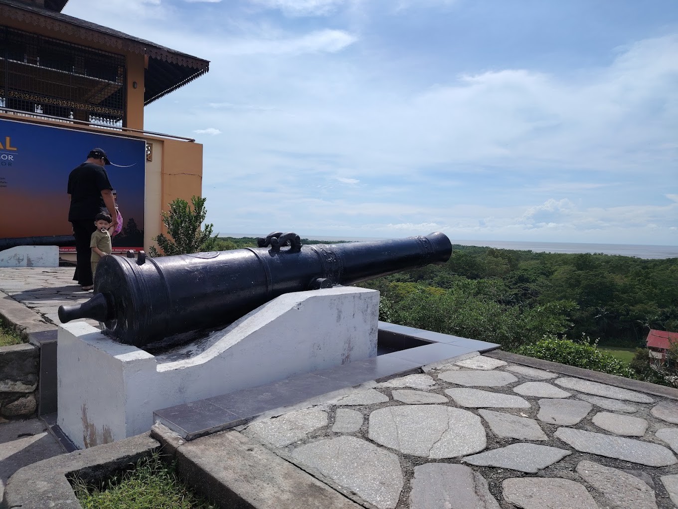 Gambar utama Bukit Malawati