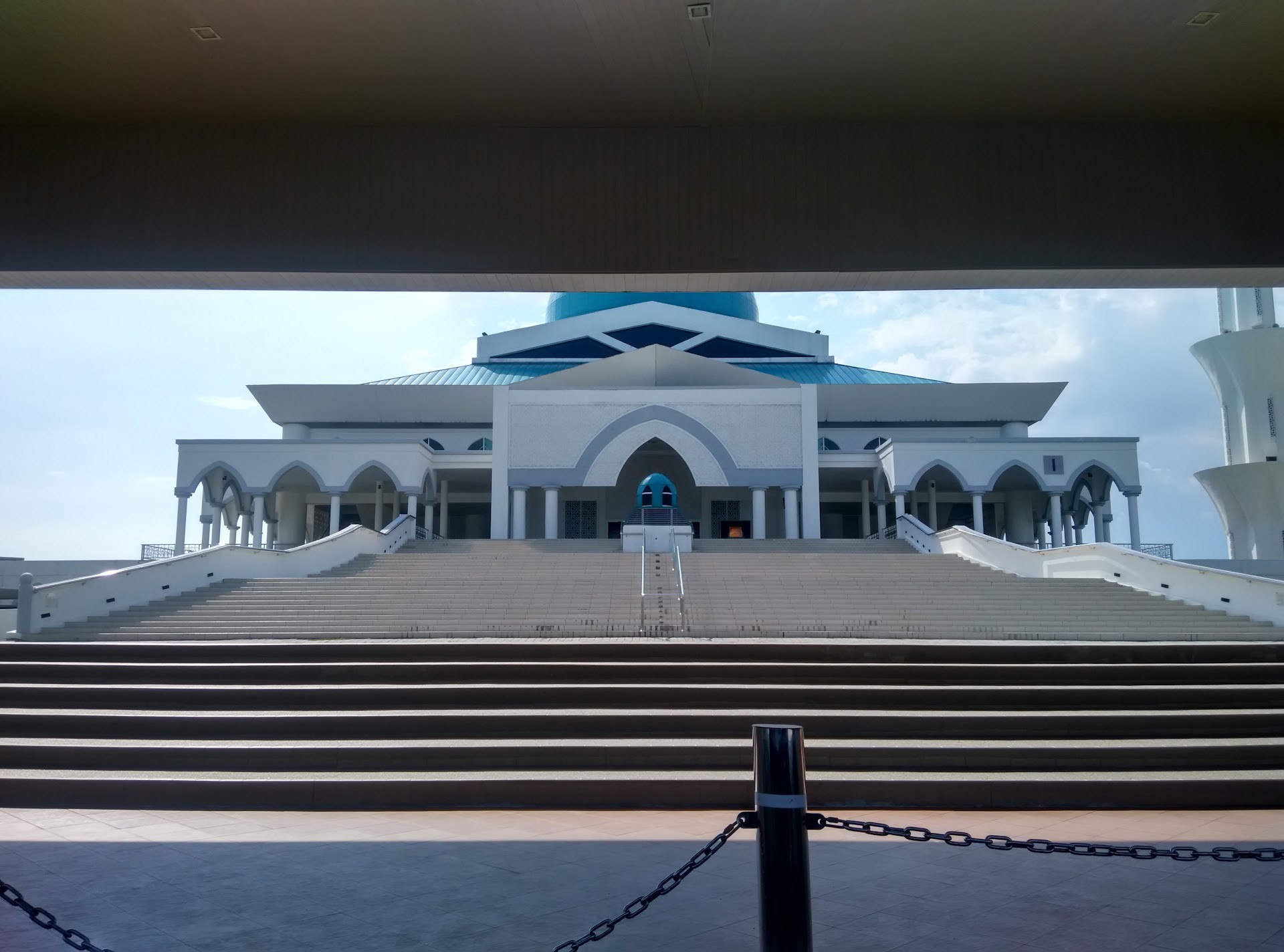 Gambar Masjid Universiti Tun Hussein Onn Malaysia