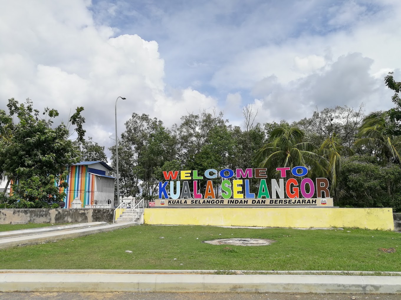 Gambar utama Sky Mirror Kuala Selangor