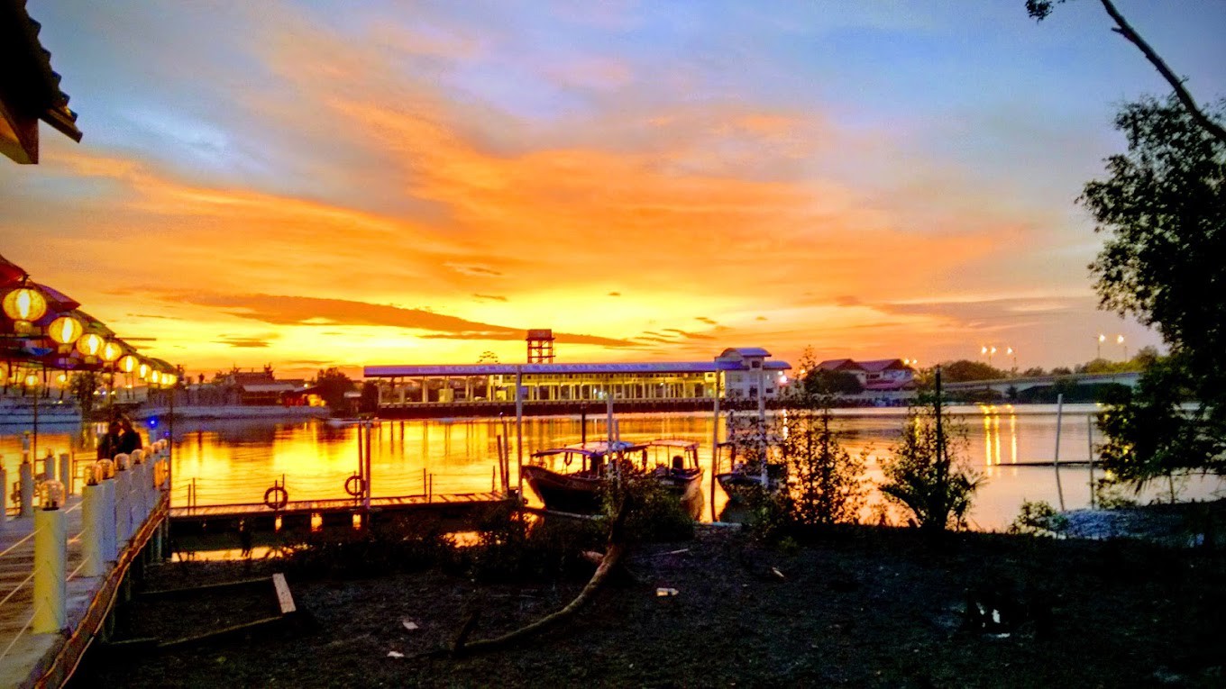 Gambar utama Sky Mirror Kuala Selangor