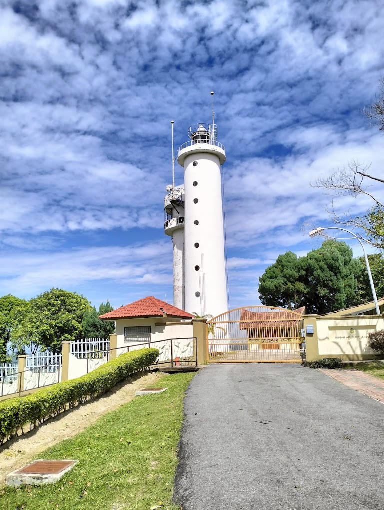 Gambar Rumah Api Bukit Jugra