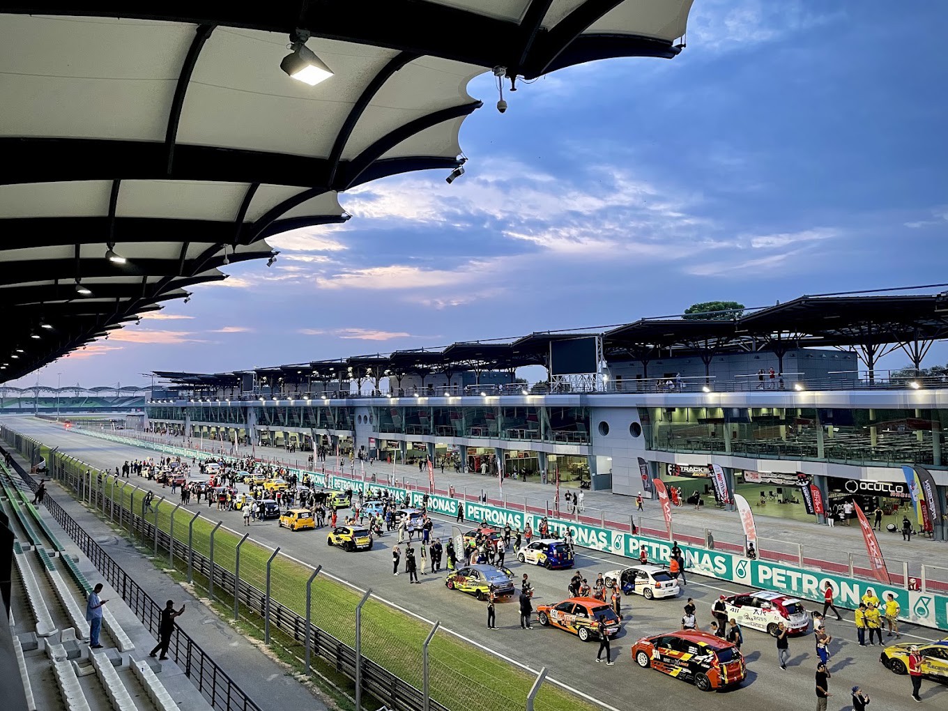 Gambar utama PETRONAS Sepang International Circuit