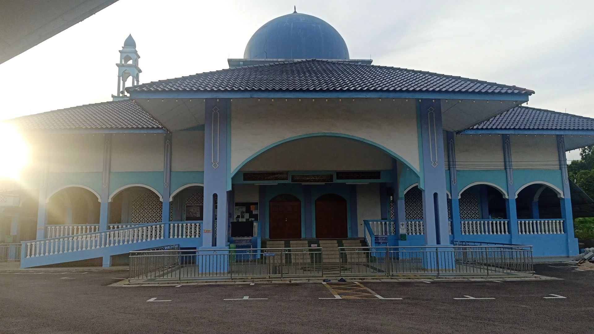 Gambar Masjid Nurul Fallah