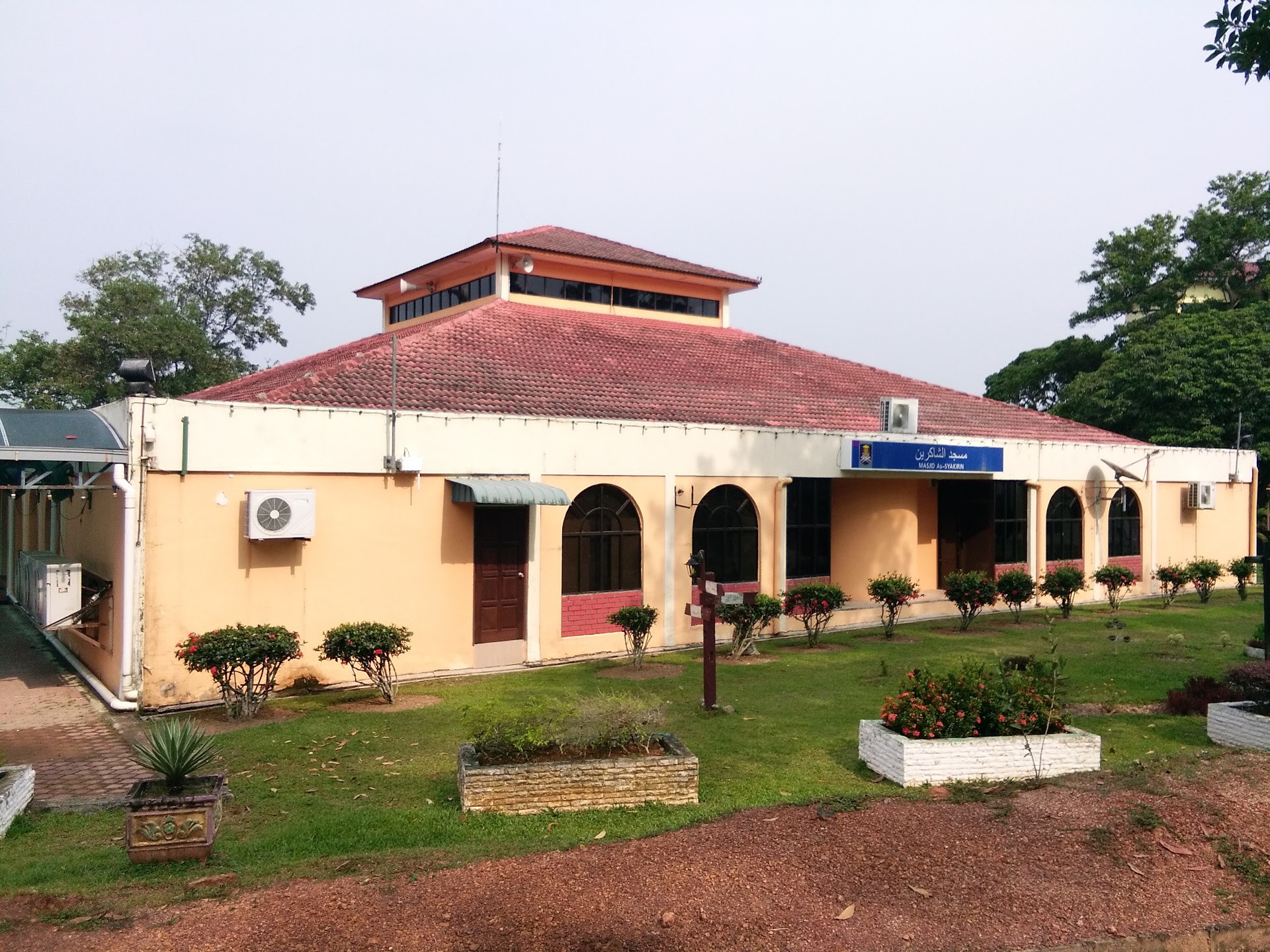 Gambar Masjid Syakirin
