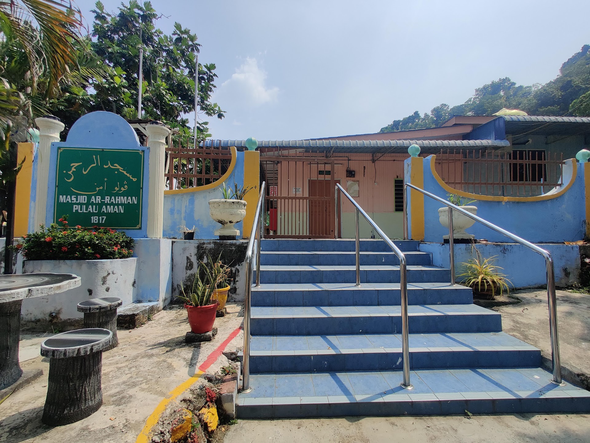 Gambar Masjid Ar Rahman Pulau Aman