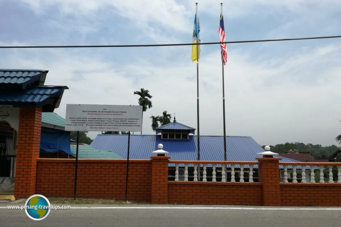Gambar Masjid Bukit Tambun