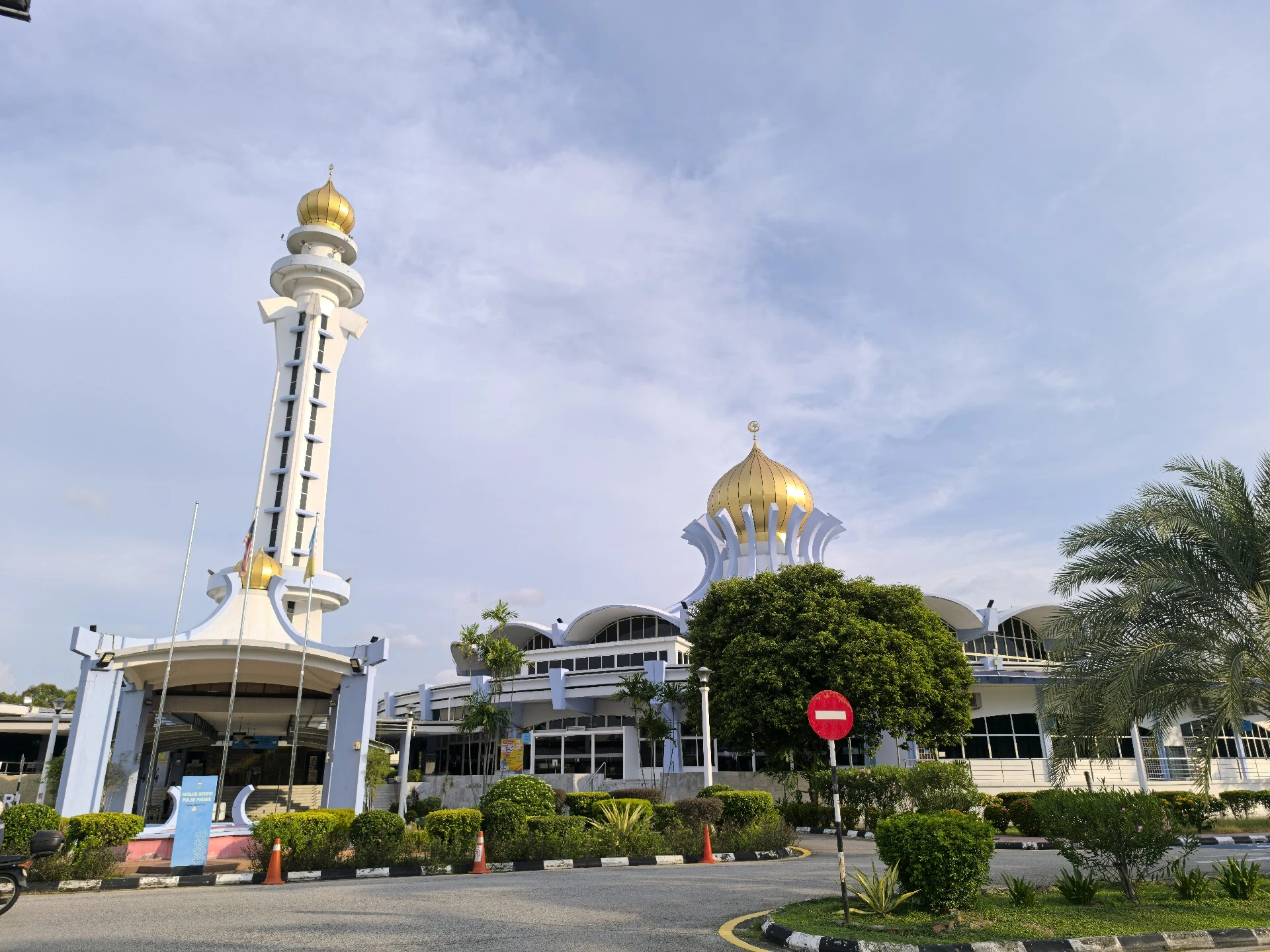 Gambar Masjid Negeri Pulau Pinang