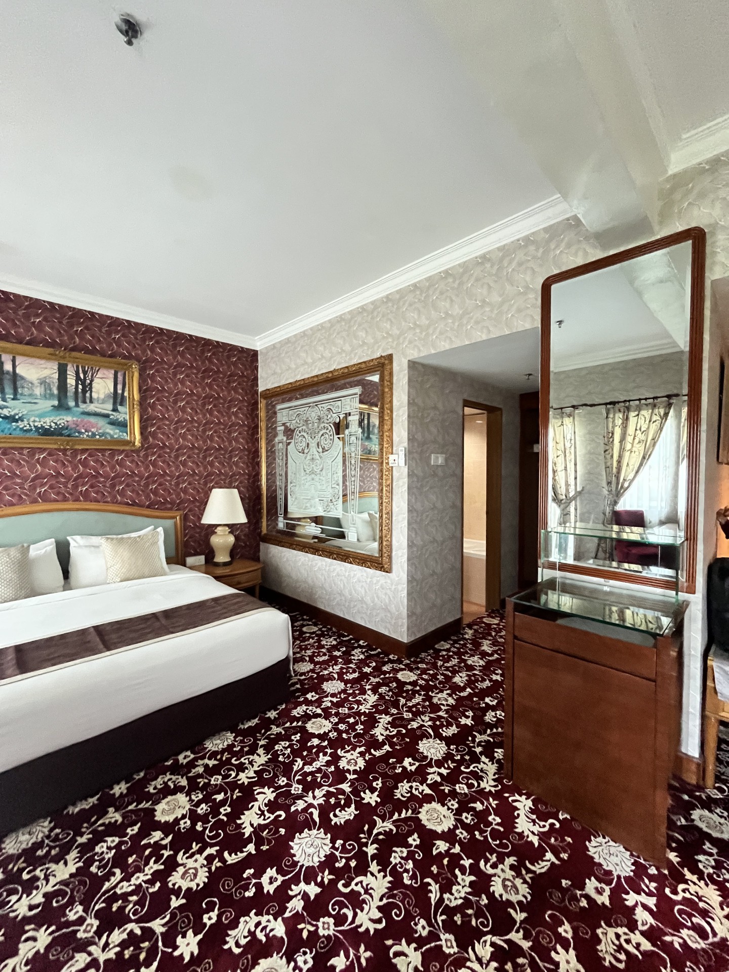 Putra Brasmana Hotel — Bilik penginapan