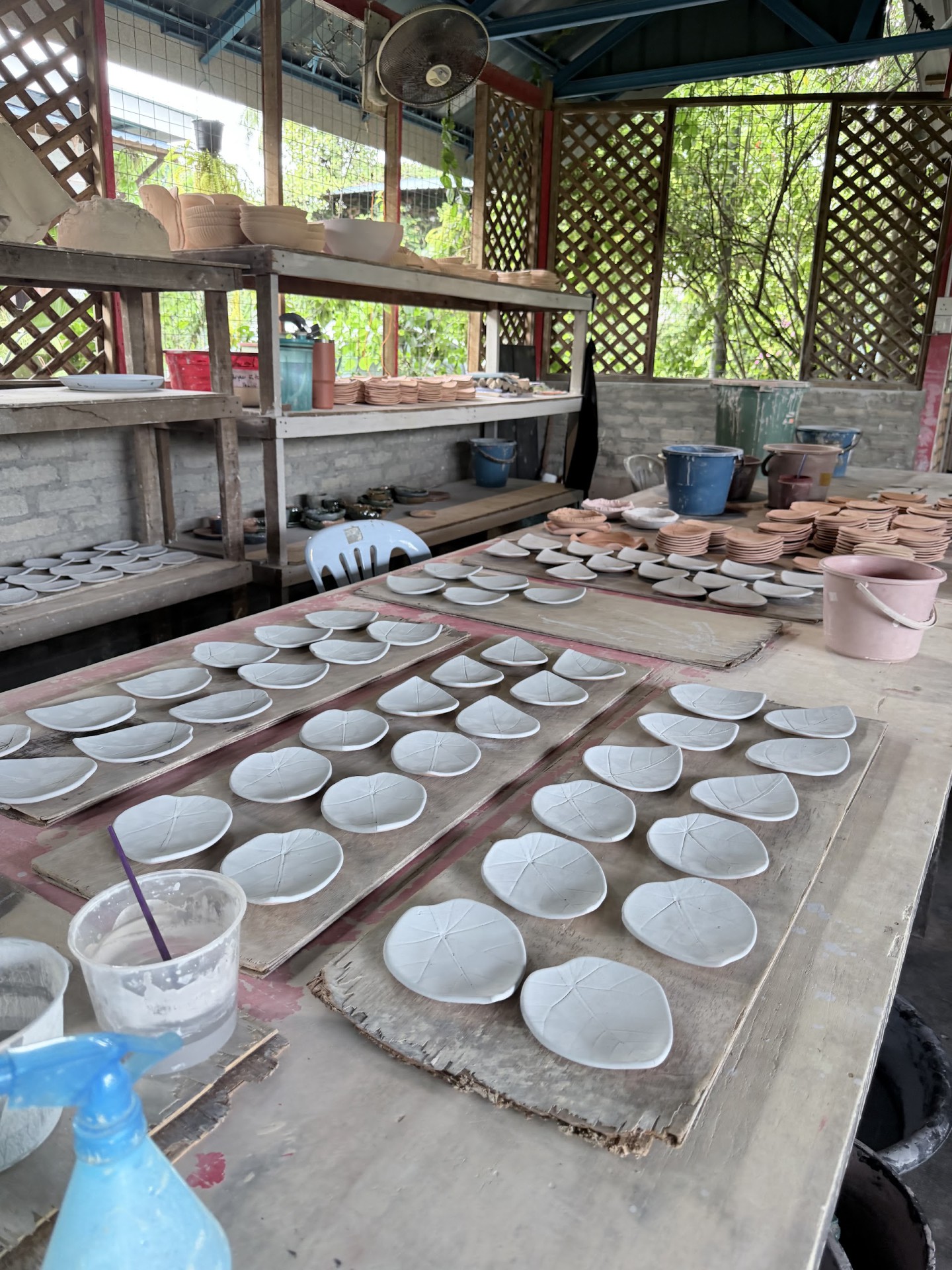 Ilham Seramik Studio & MakLang Cafe — Sorotan tempat