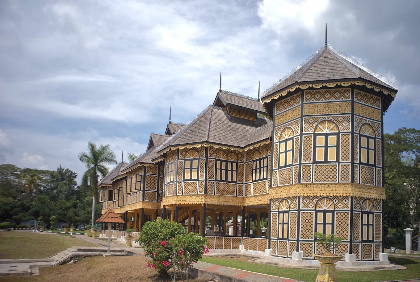Gambar Muzium Diraja Kuala Kangsar (Istana Kenangan)