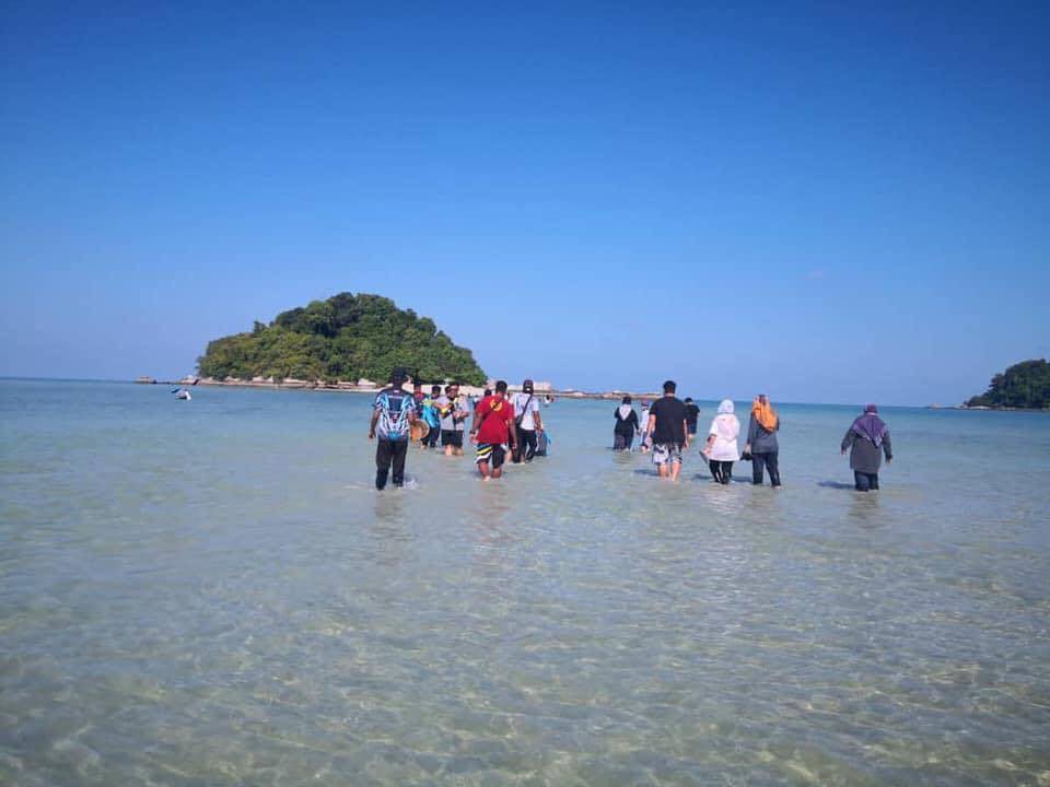 Gambar utama Pantai Teluk Nipah