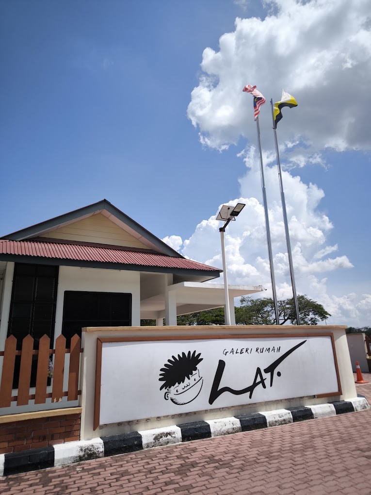 Gambar Galeri Rumah Lat