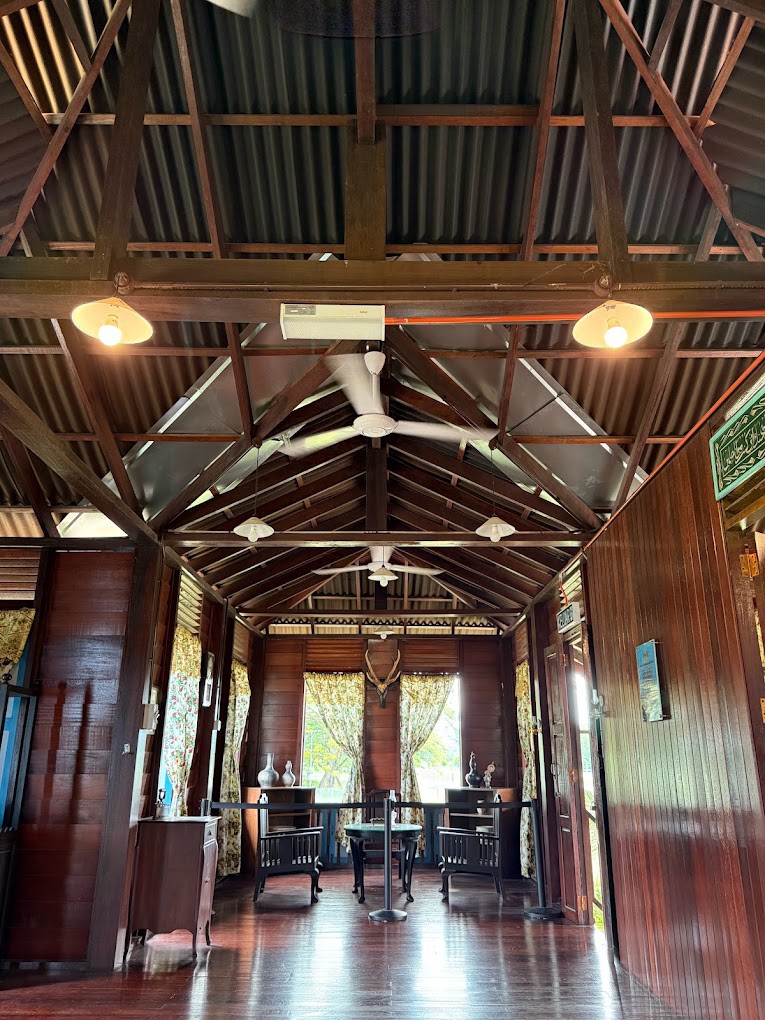 Gambar utama Galeri Rumah Lat