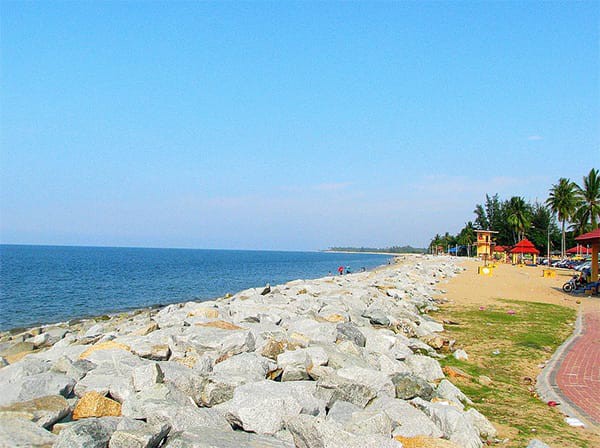 Gambar utama Pantai Cahaya Bulan