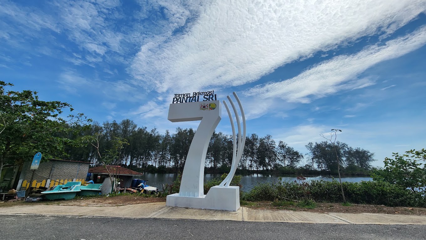 Gambar utama Pantai Sri Tujuh