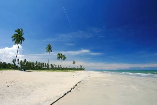 Gambar Pantai Melawi