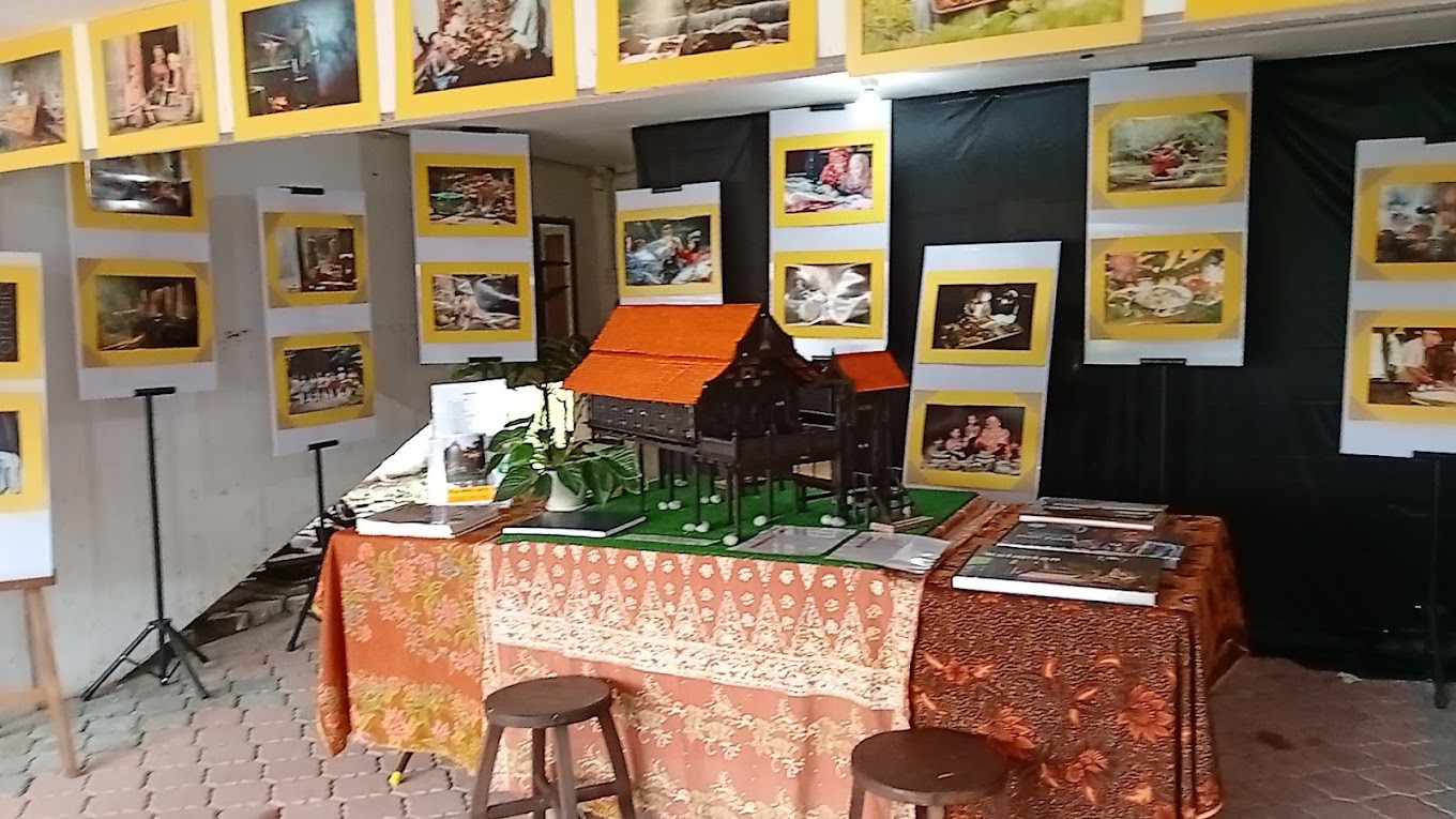 Gambar utama ANR Akademi Nik Rashiddin