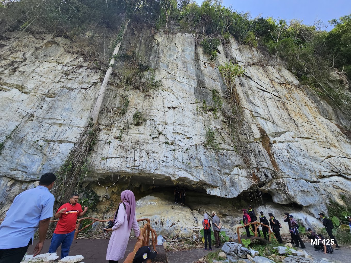 Gambar utama Kompleks Gua Ikan