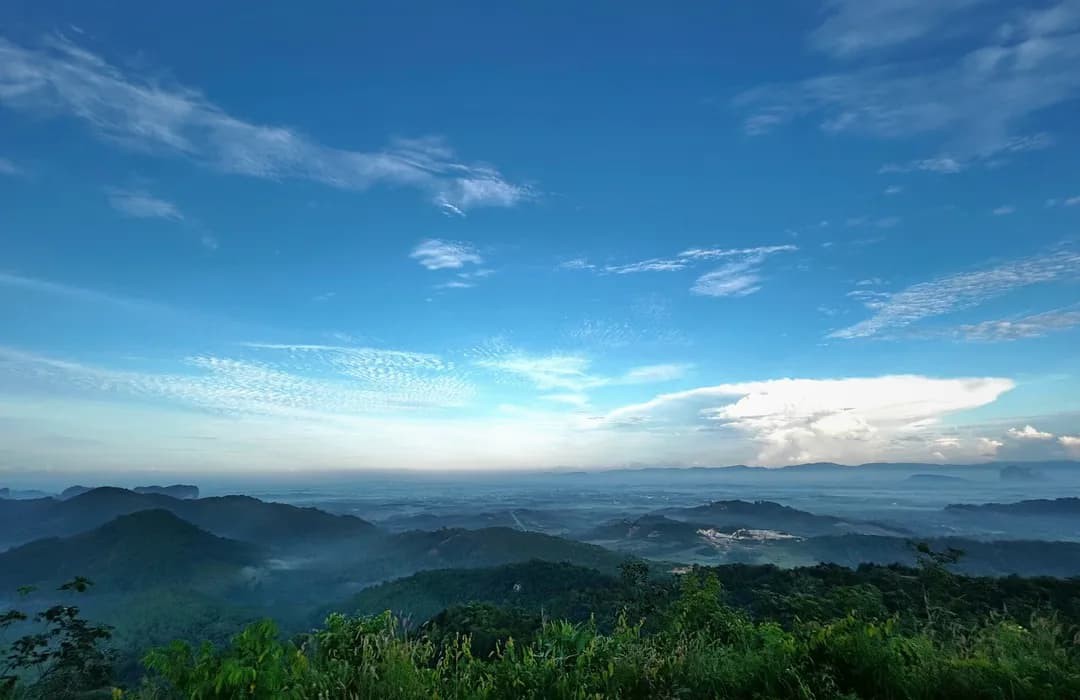 Gambar Bukit Tok Dun