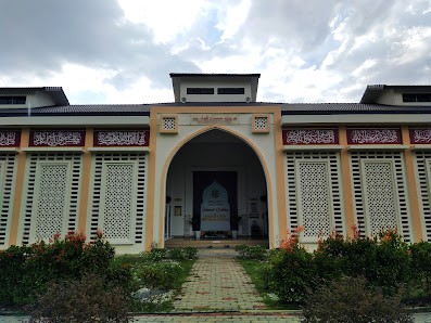 Gambar Surau Darul Ulum, SMK Agama Putrajaya (SMAPUTRA)