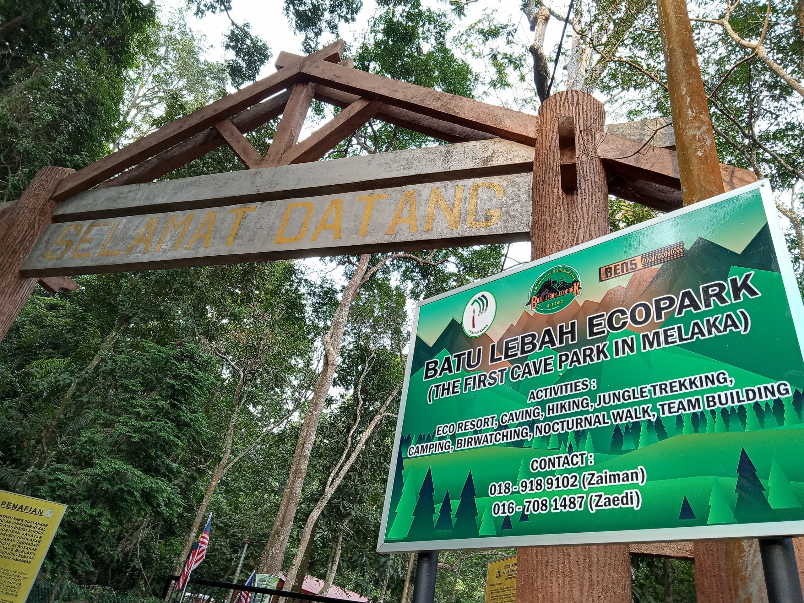 Gambar Hutan Rekreasi Bukit Batu Lebah