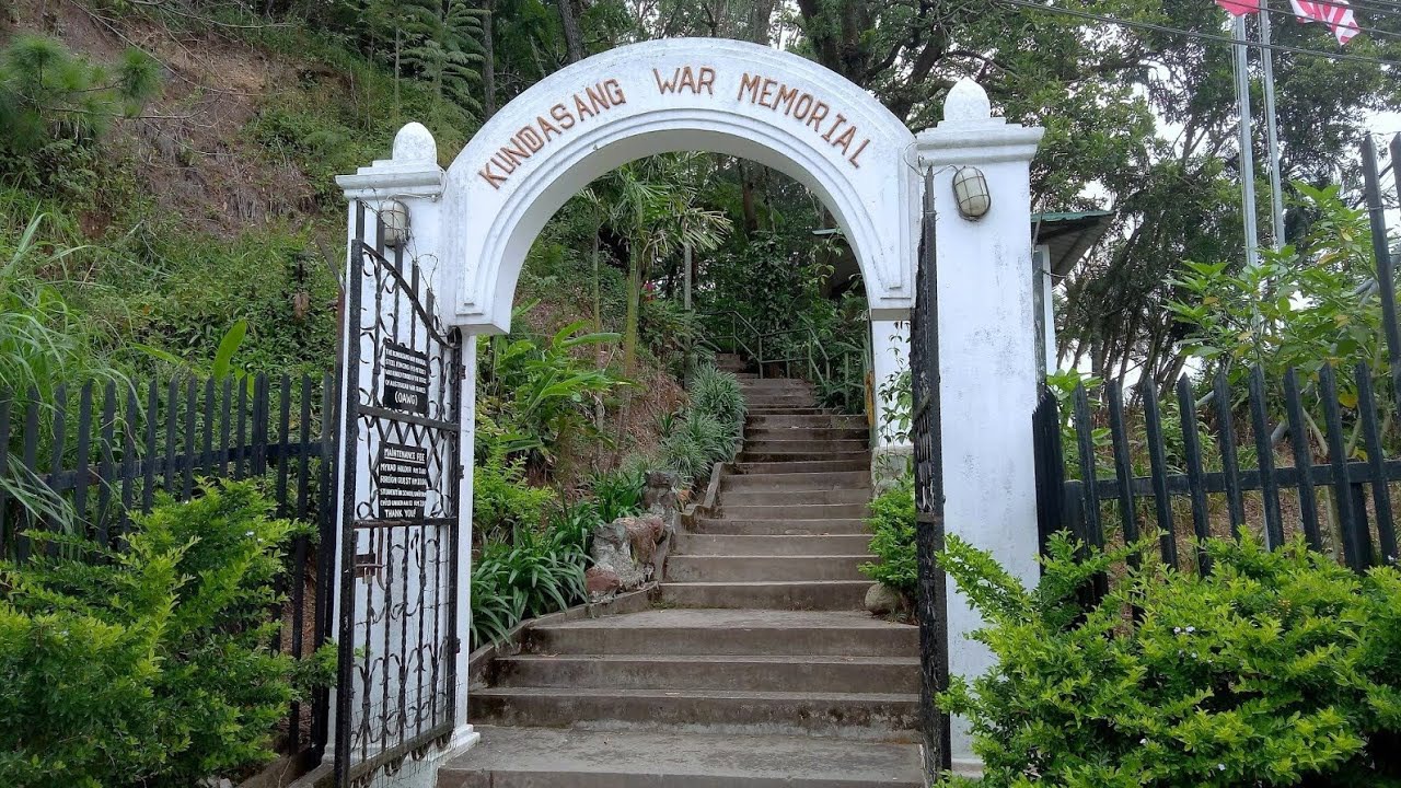 Gambar War Memorial Kundasang