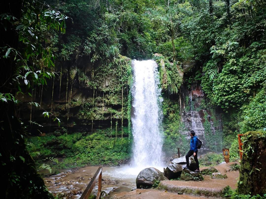 Gambar Air Terjun Mahua