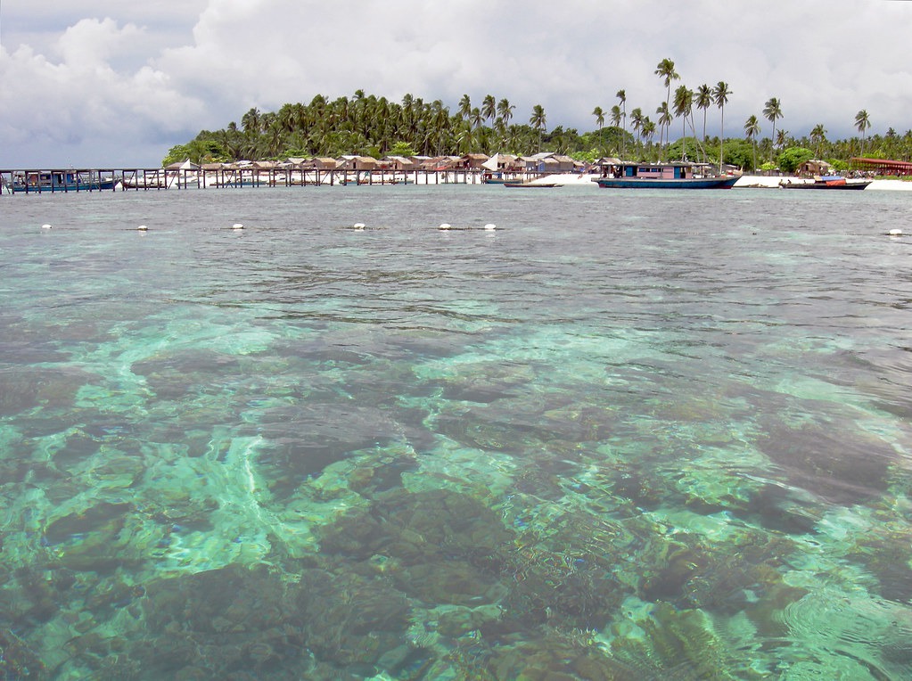 Gambar Pulau Mabul
