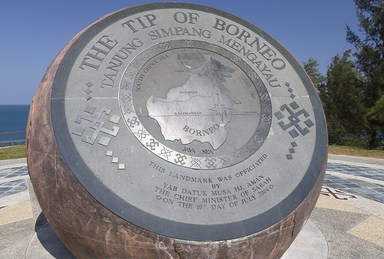 Gambar Tip of Borneo, Tanjung Simpang Mengayau