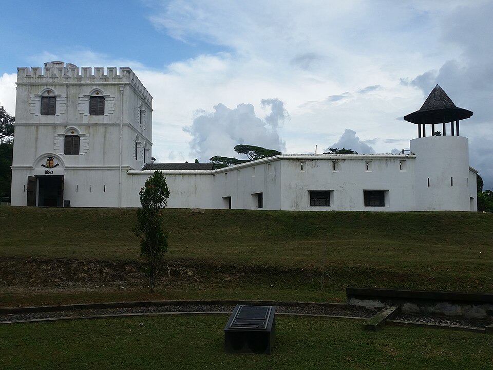 Gambar Fort Margherita dan Brooke Gallery