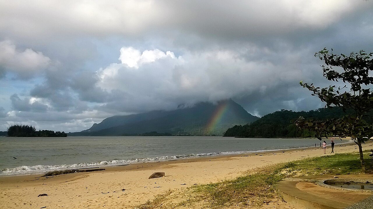 Gambar Gunung Santubong National Park