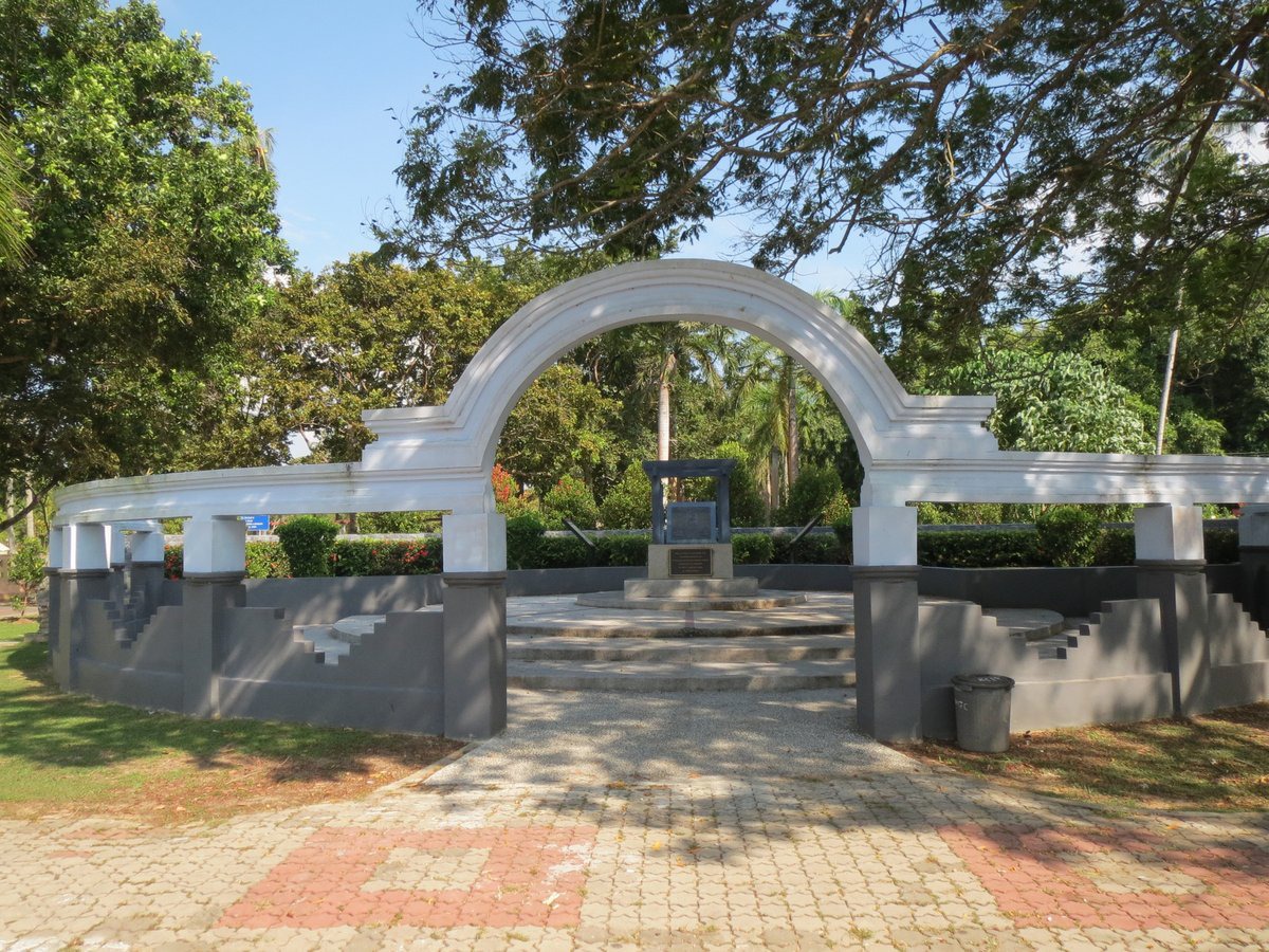 Gambar Tugu Penyerahan Jepun