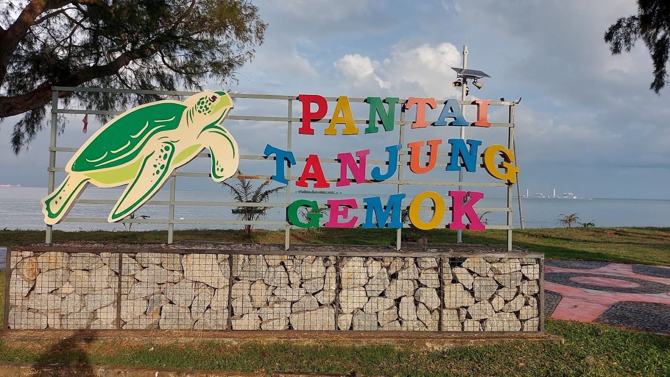 Gambar Pantai Tanjung Gemok