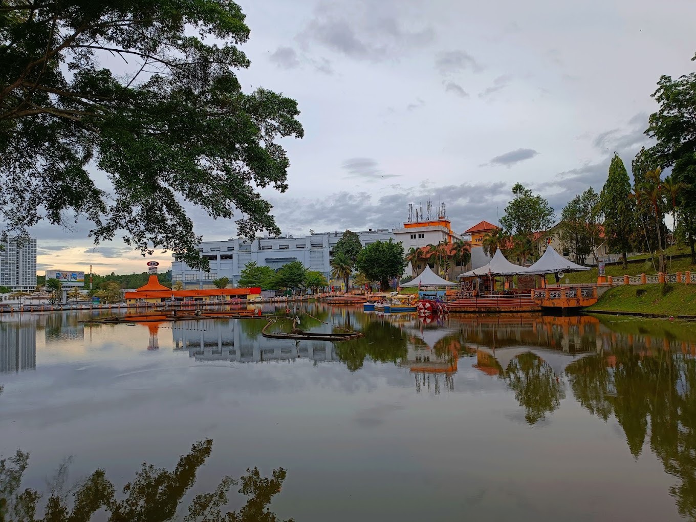 Gambar Taman Tasik Seremban