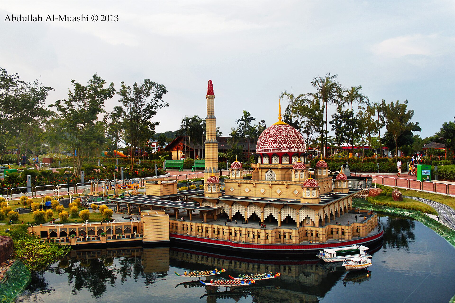 Tarikan bertemakan LEGO di LEGOLAND Malaysia