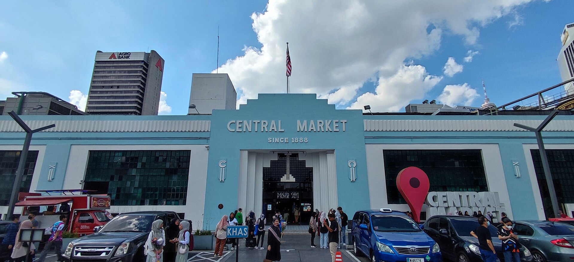 Central Market atau Pasar Seni